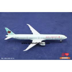 โมเดลเครื่องบิน Air Canada (Boeing 777) แคนาดา ไซส์กลาง แบบมีล้อเครื่องบิน (1:400)