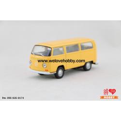 โมเดลรถตู้โฟล์คคลาสสิค 1972 Volkswagen Type 2 Bus สีเหลือง Scale 1:34-1:39