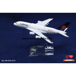 โมเดลเครื่องบิน Lufthansa เยอรมัน (Airbus A380-800)