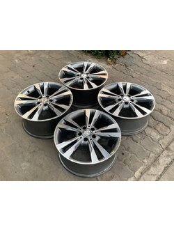 ล้อแท้ w205 ป้ายแดง ติดรถ ขอบ18