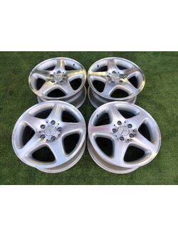 ล้อแท้ w203 AV 16" ลายดาว ตัวท๊อฟ