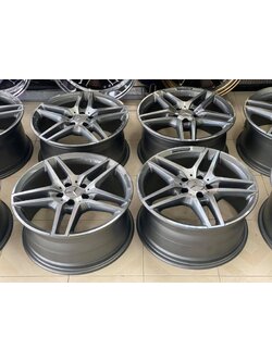 ล้อแท้ AMG ST4 NEW 18" w212 facelift