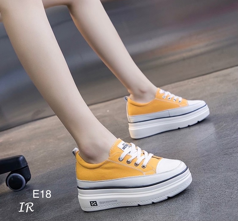 รองเท้าผ้าใบทูโทนสไตล์แฟชั่นเกาหลี (สีเหลือง)