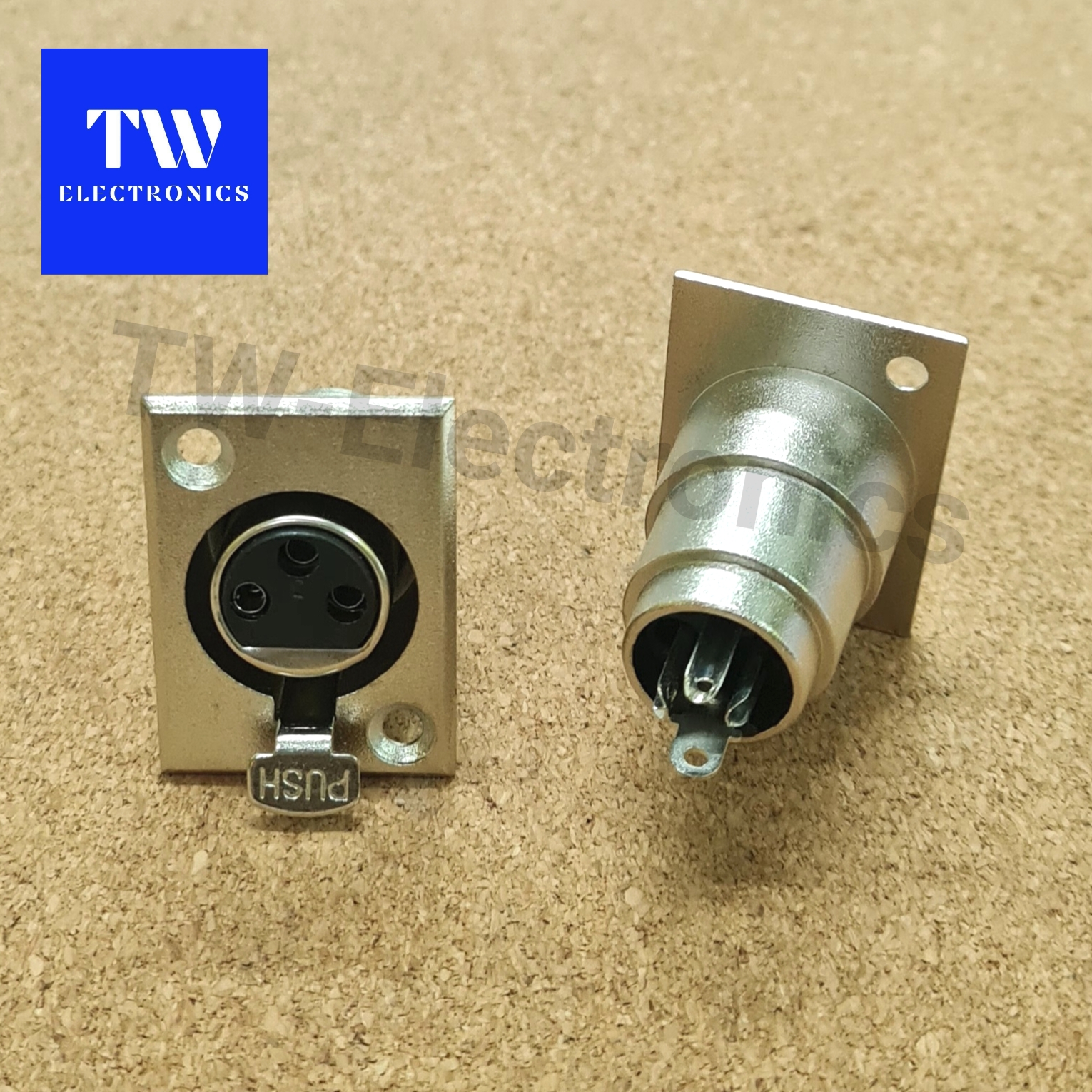XLR 3P ตัวเมีย ติดแท่น (หน้าสีดำ) ตัวฐานยาว