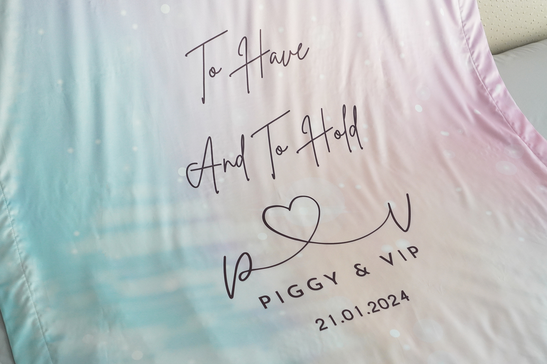 ชุดของขวัญแต่งงาน ปลอกหมอนคู่+ผ้าห่ม ขนาด 100x150cm ลาย Cotton Candy