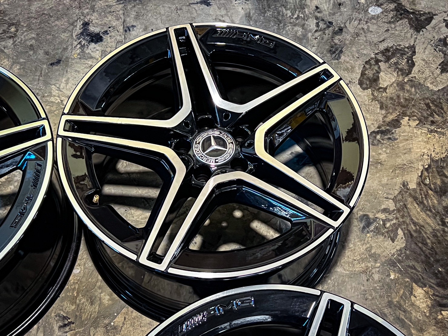 ล้อเบนซ์แท้ AMG 5 TAWIN SPOKE NEW 19"