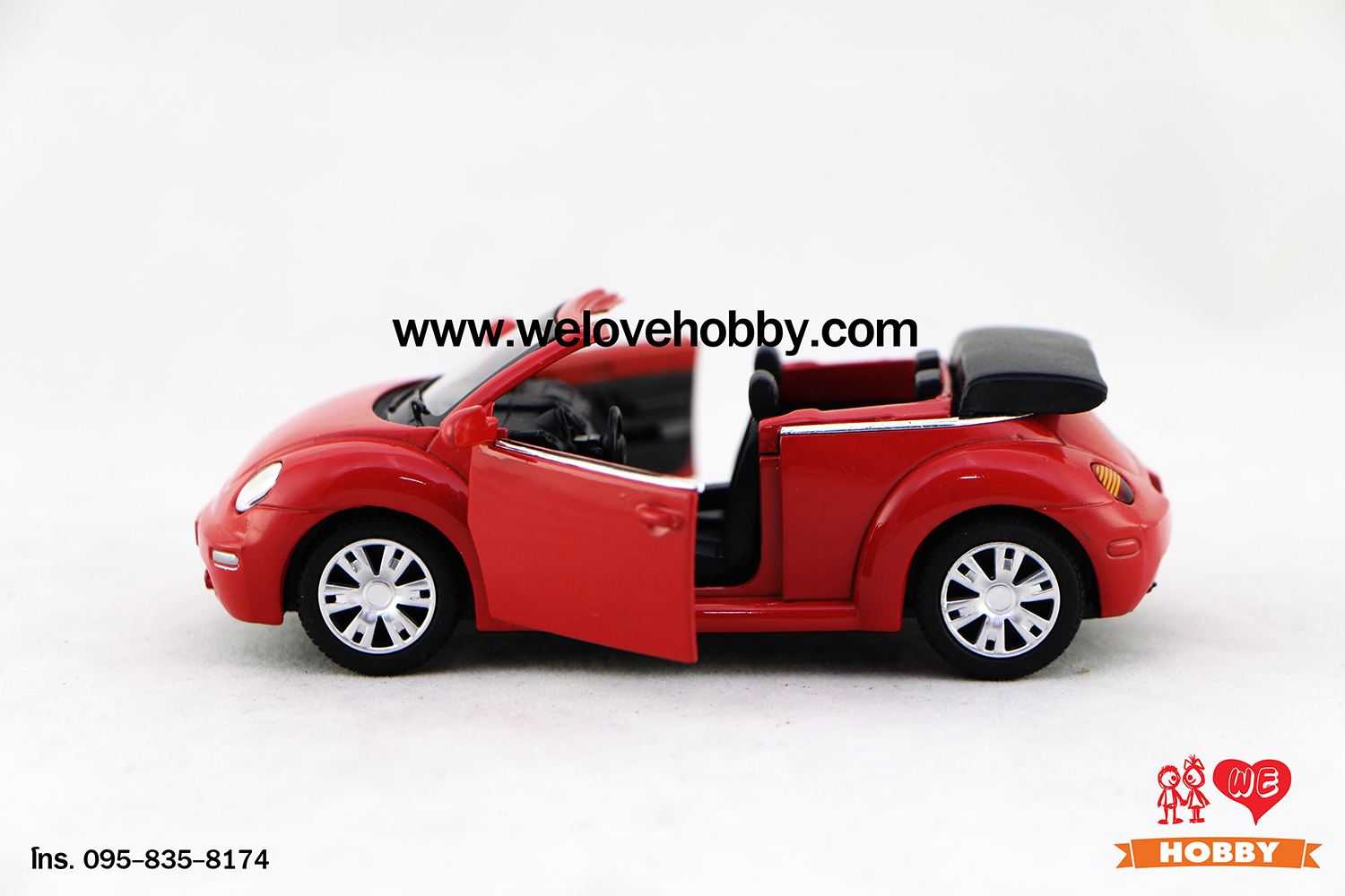 โมเดลรถ Volkswagen New Beetle Convertible (2003) สีส้ม Sundown Orange Scale 1:32
