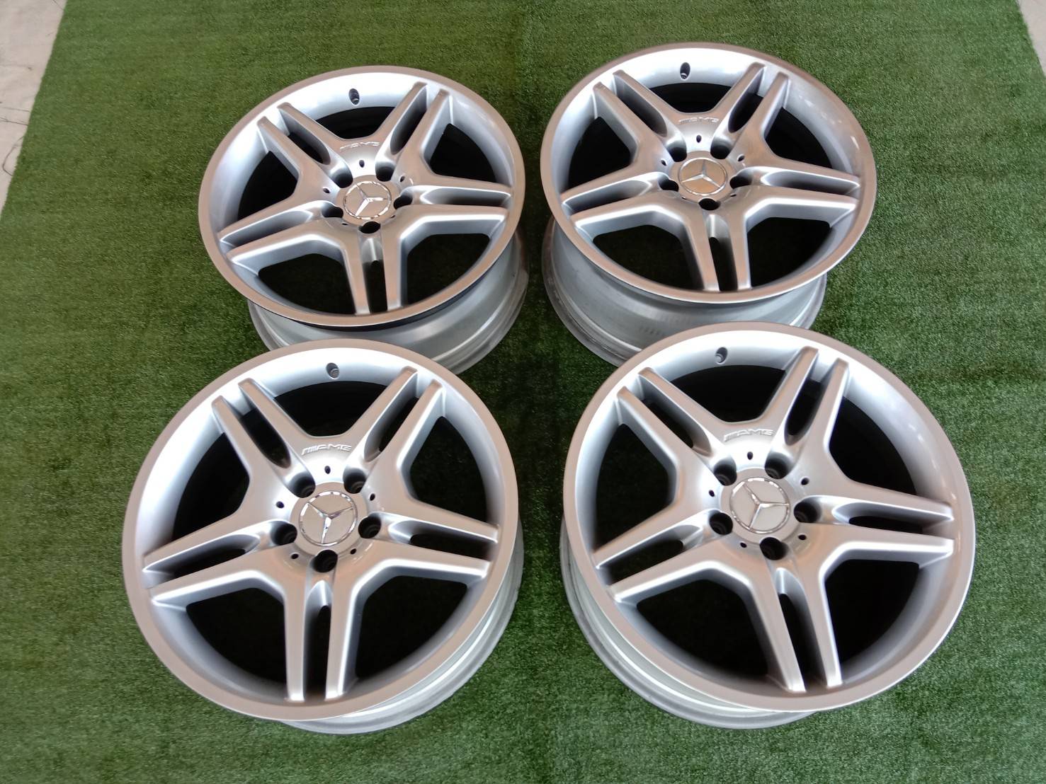 ล้อแท้ AMG ST4 18" w211 E55
