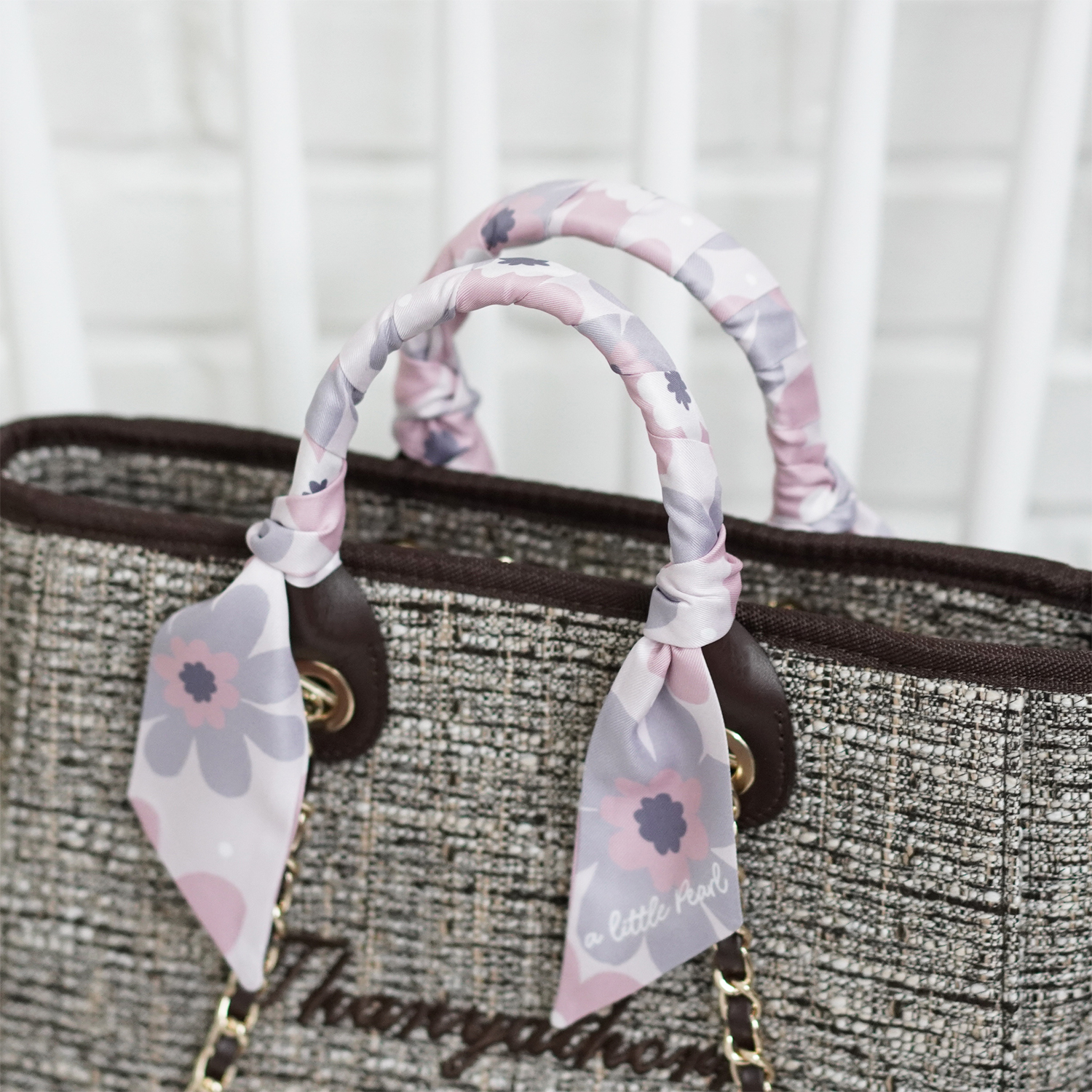 ผ้าพันหูกระเป๋า Big Flower - Pink