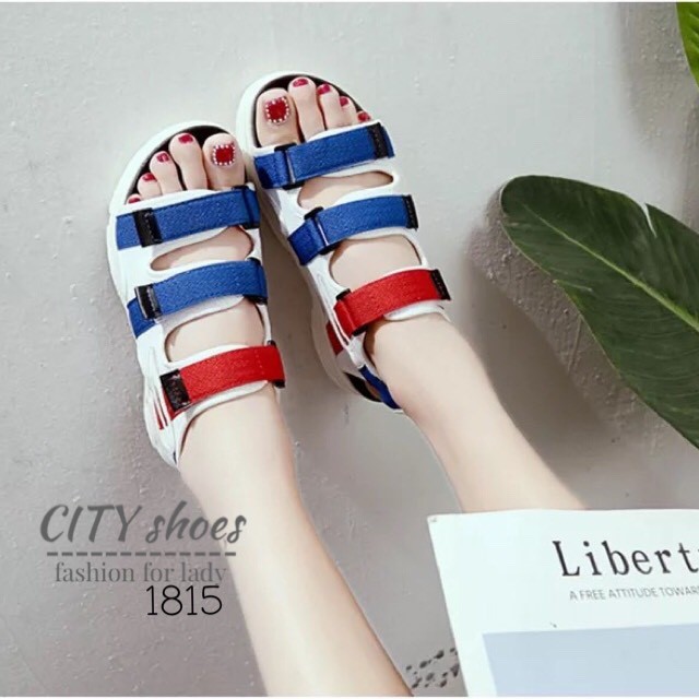 รองเท้าแตะ Style Fila disruptor sandal (สีดำ)