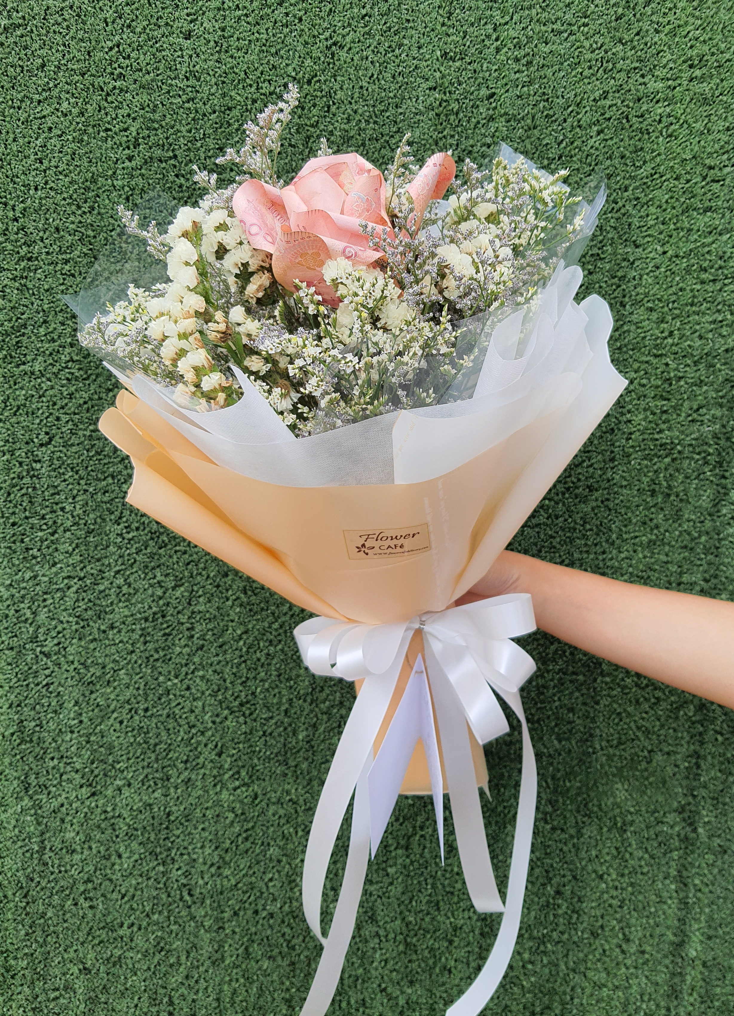 ช่อธนบัตรมูลค่าเงิน700฿ &ดอกไม้อบแห้ง