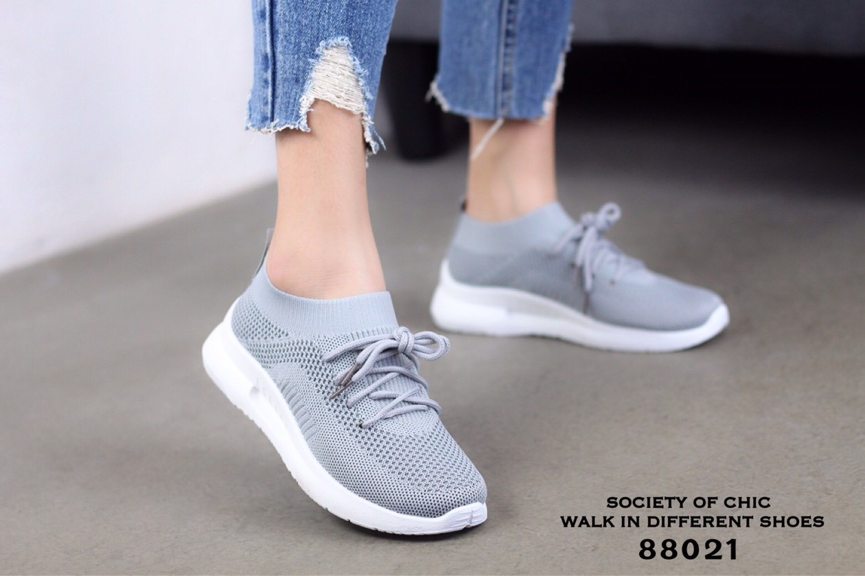 รองเท้าผ้าใบผ้ายืดขอบถุงเท้าสไตล์ Sport (สีเทา)