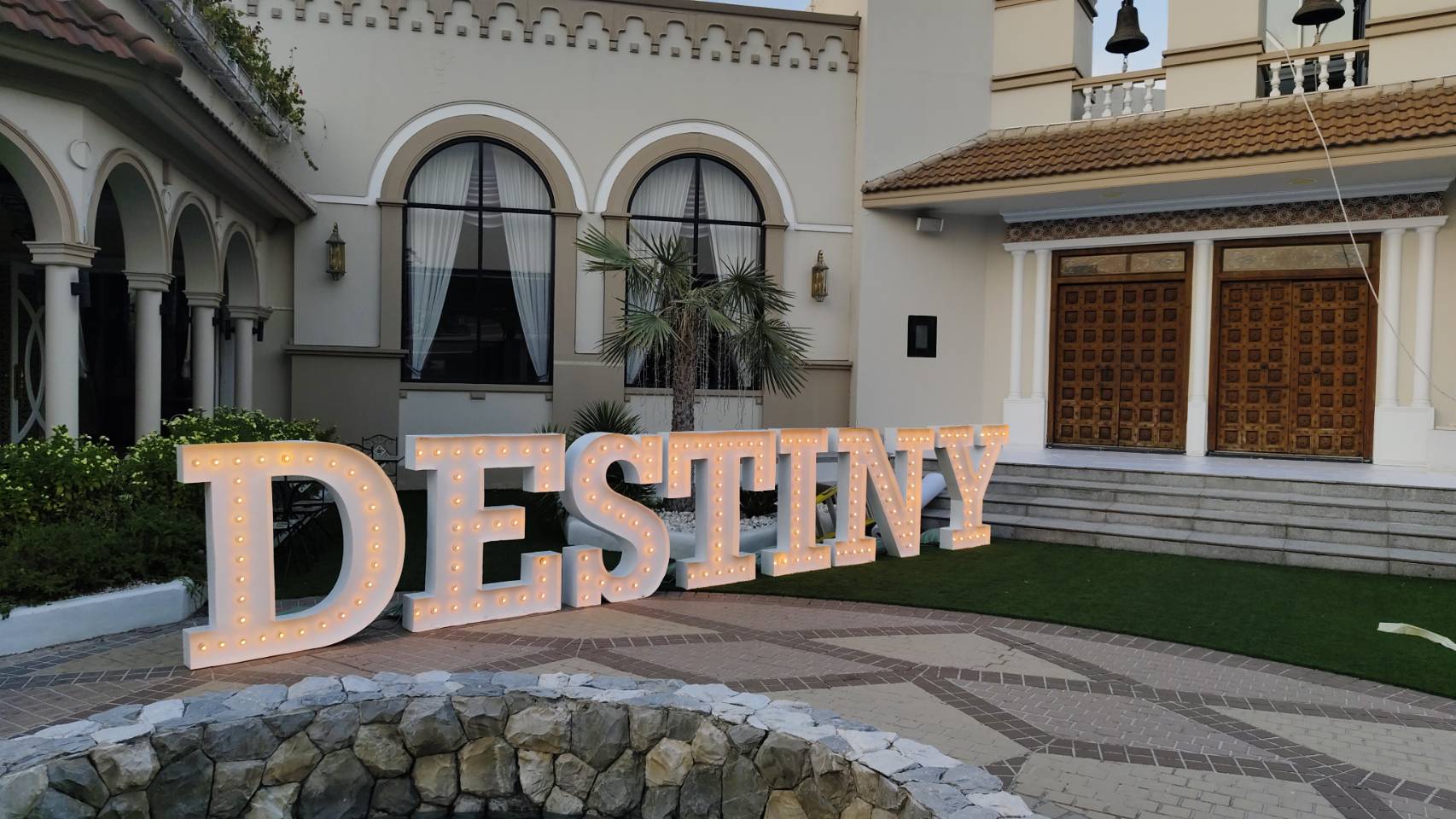 อักษรไฟปิงปอง '' DESTINY CLINIC ''