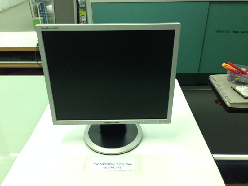 SAMSUNG SyncMaster 740N