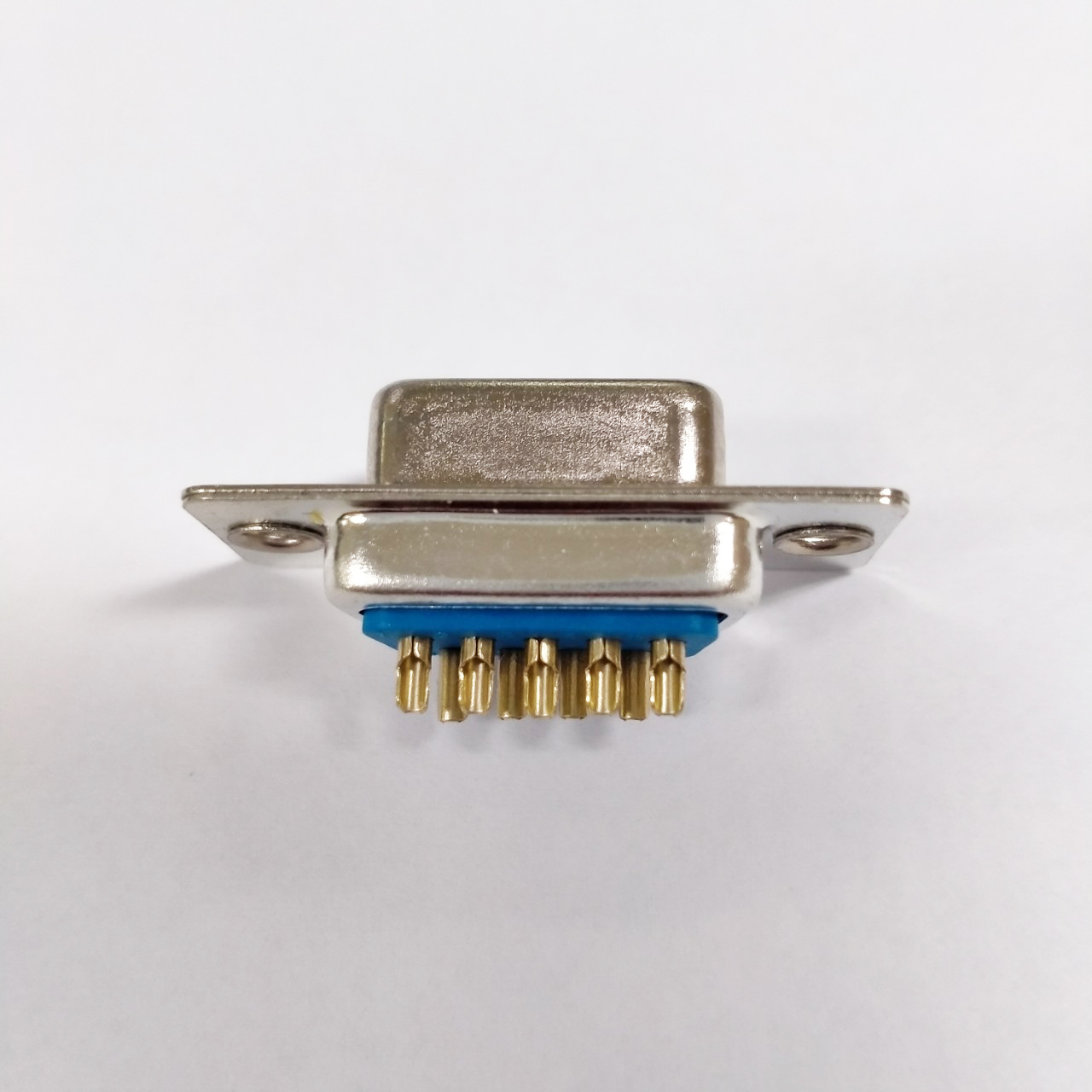 ขั้ว DB9 ตัวเมีย