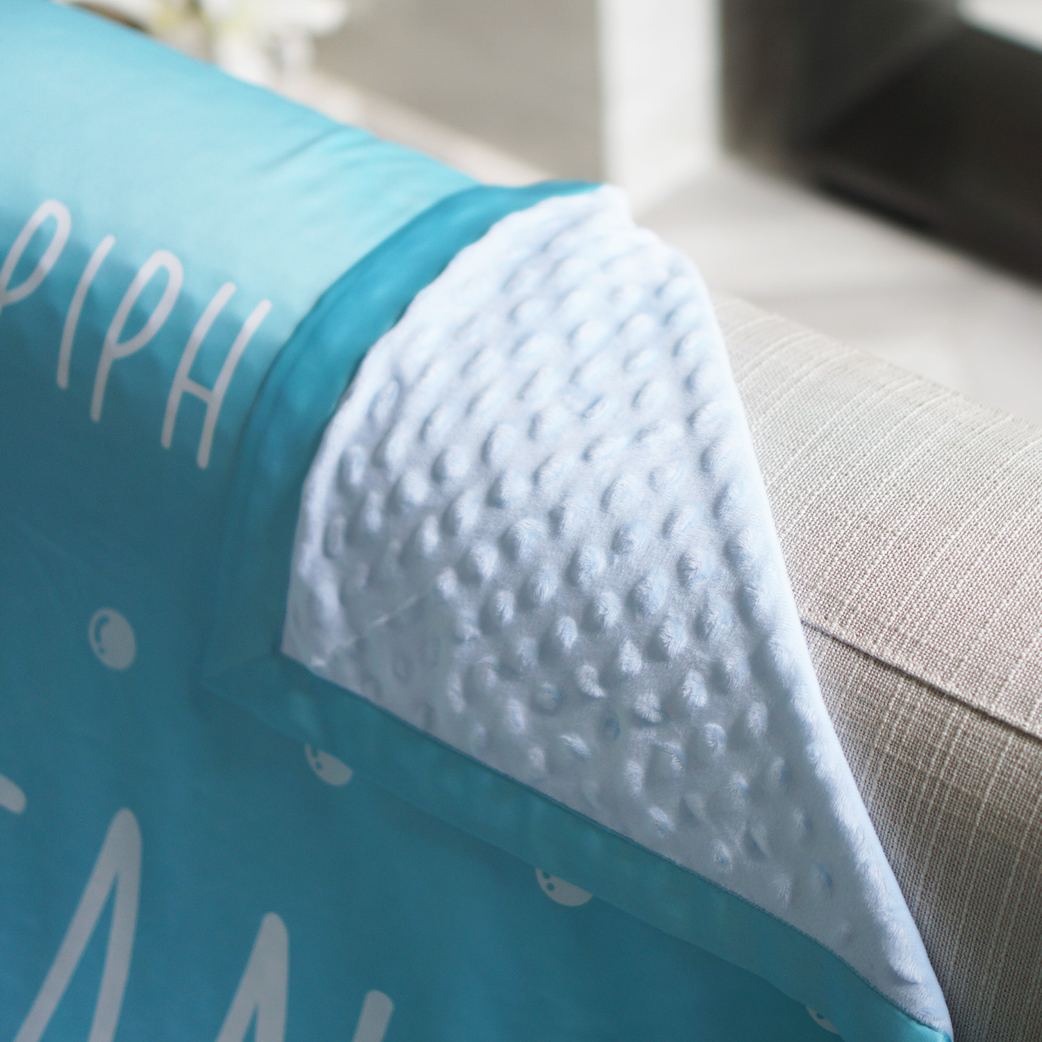 ผ้าห่ม ใส่ประวัติแรกเกิด ลายฉลาม Shark - Turquoise