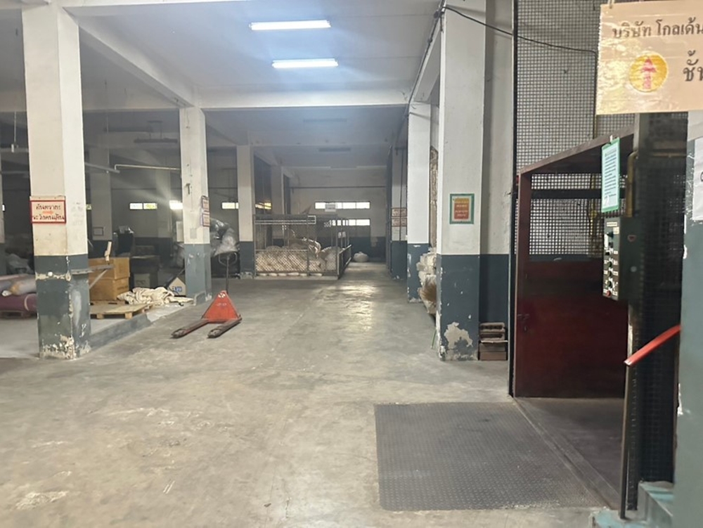 ให้เช่าโรงงานและโกดังคลังสินค้า พร้อมหอพักพนักงาน ติดถนนเพชรเกษม สามพราน จ.นครปฐม เหมาะเช่าเปิดกิจการได้ทันที