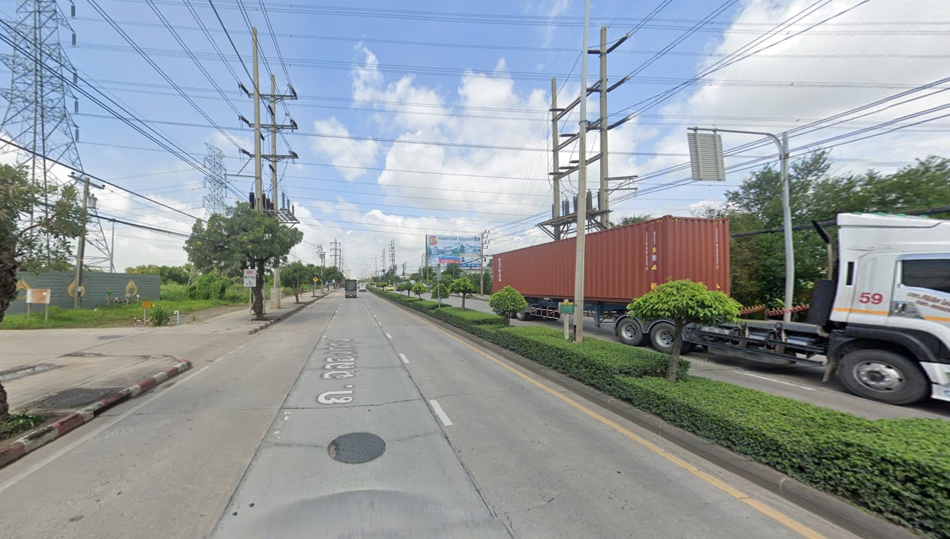 ขายที่ดินติดถนนฉลองกรุง ขนาด 242.73 ไร่ ใกล้นิคมอุตสาหกรรมลาดกระบัง เหมาะสร้างบ้านจัดสรร รองรับดีมานด์จากพนักงานและผู้บริหารในพื้นที่