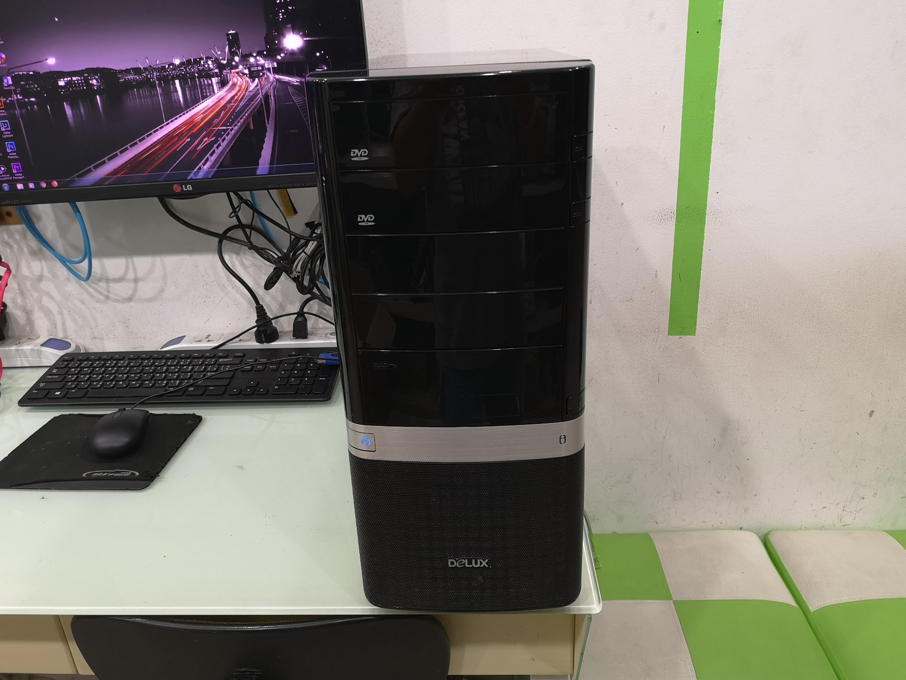 i3-2100 GT220