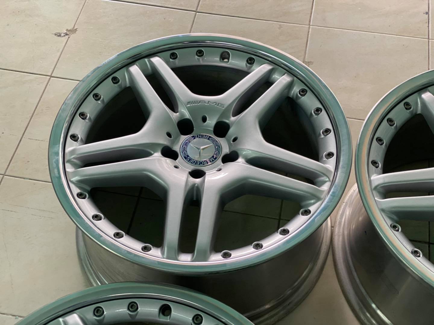 ล้อ Amg st4 R230 19" 2 ชิ้นแท้