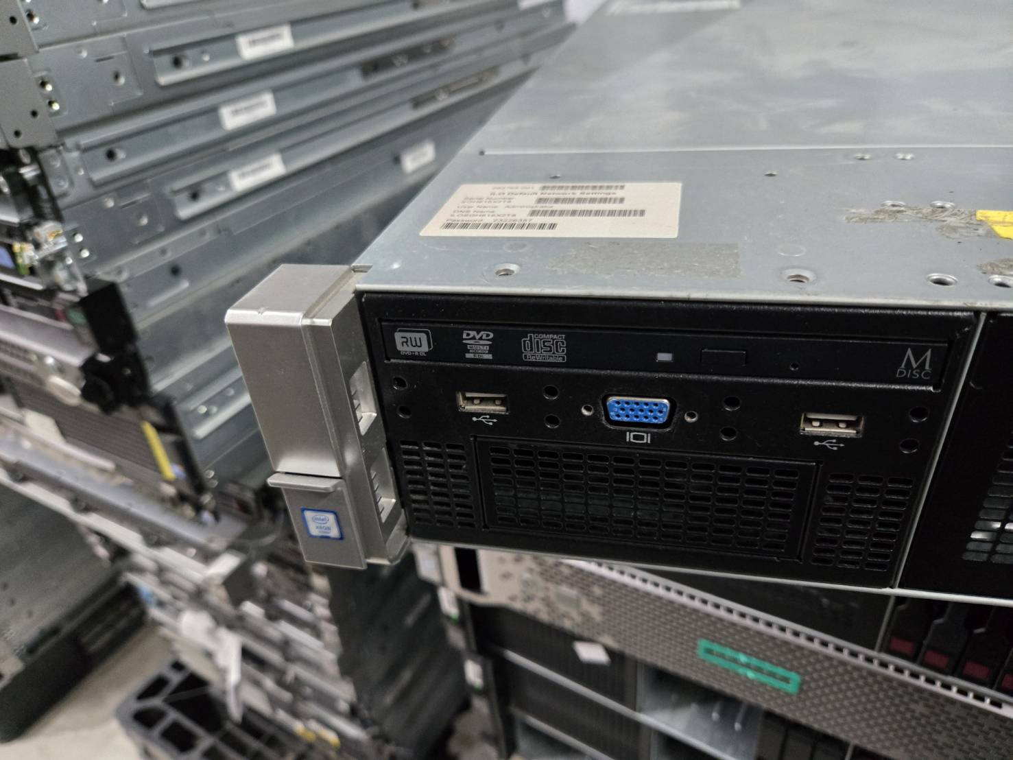 เซิร์ฟเวอร์ Server HP Dl 380 G9 E5-2660v3x2 Ram 128GB SAS600 x2 power x2