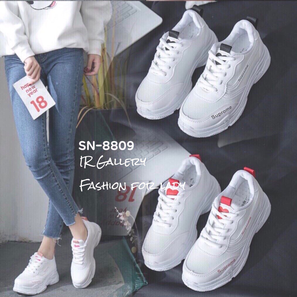 รองเท้าผ้าใบสไตล์ Sportแต่งหัวใจ (สีชมพู)