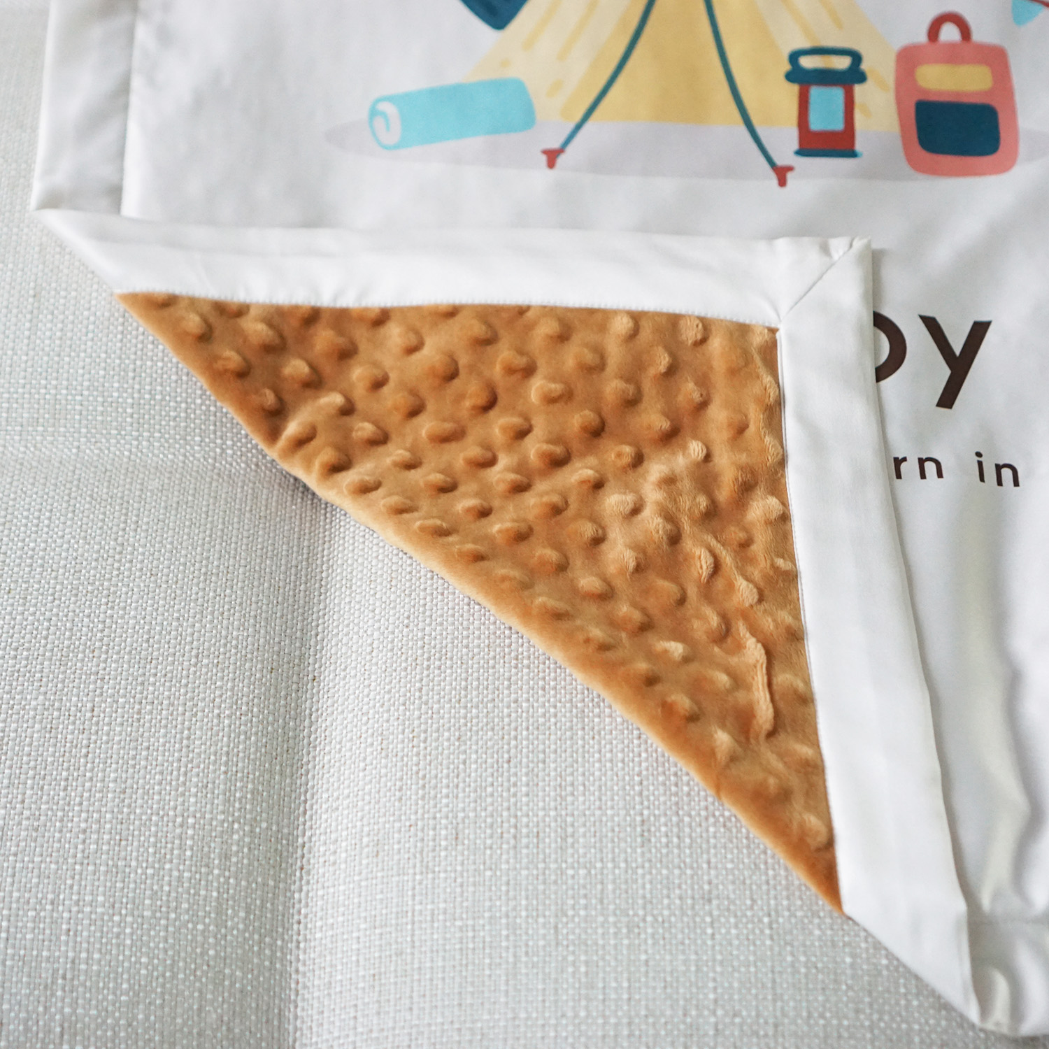 ผ้าห่มเด็ก สั่งทำใส่ชื่อ ลายเสือ ปีขาล Tiger with tent - Beige