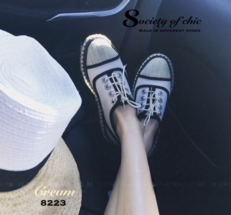 รองเท้าผ้าใบทูโทน (สีครีม)