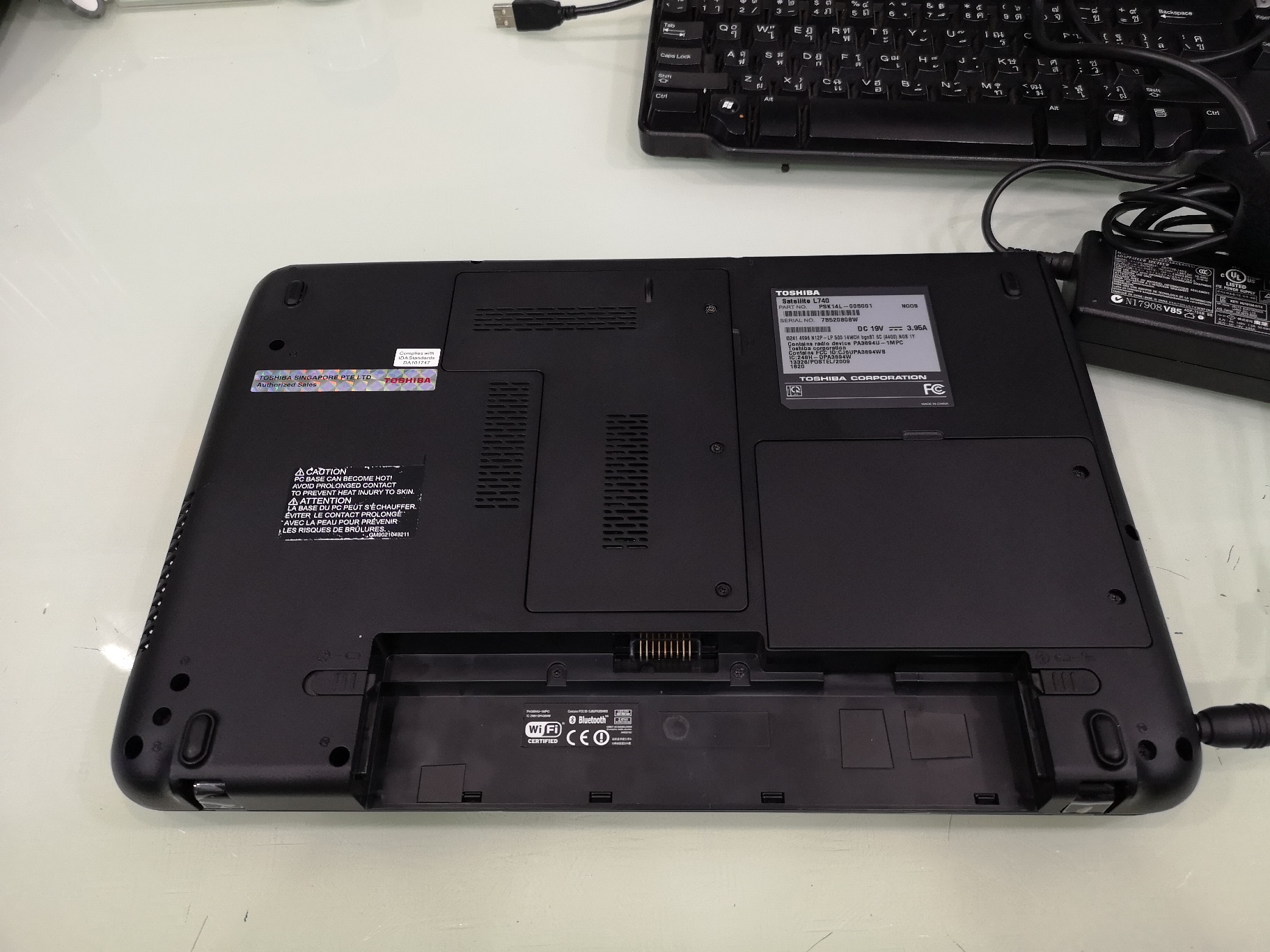 TOSHIBA Satellite L740