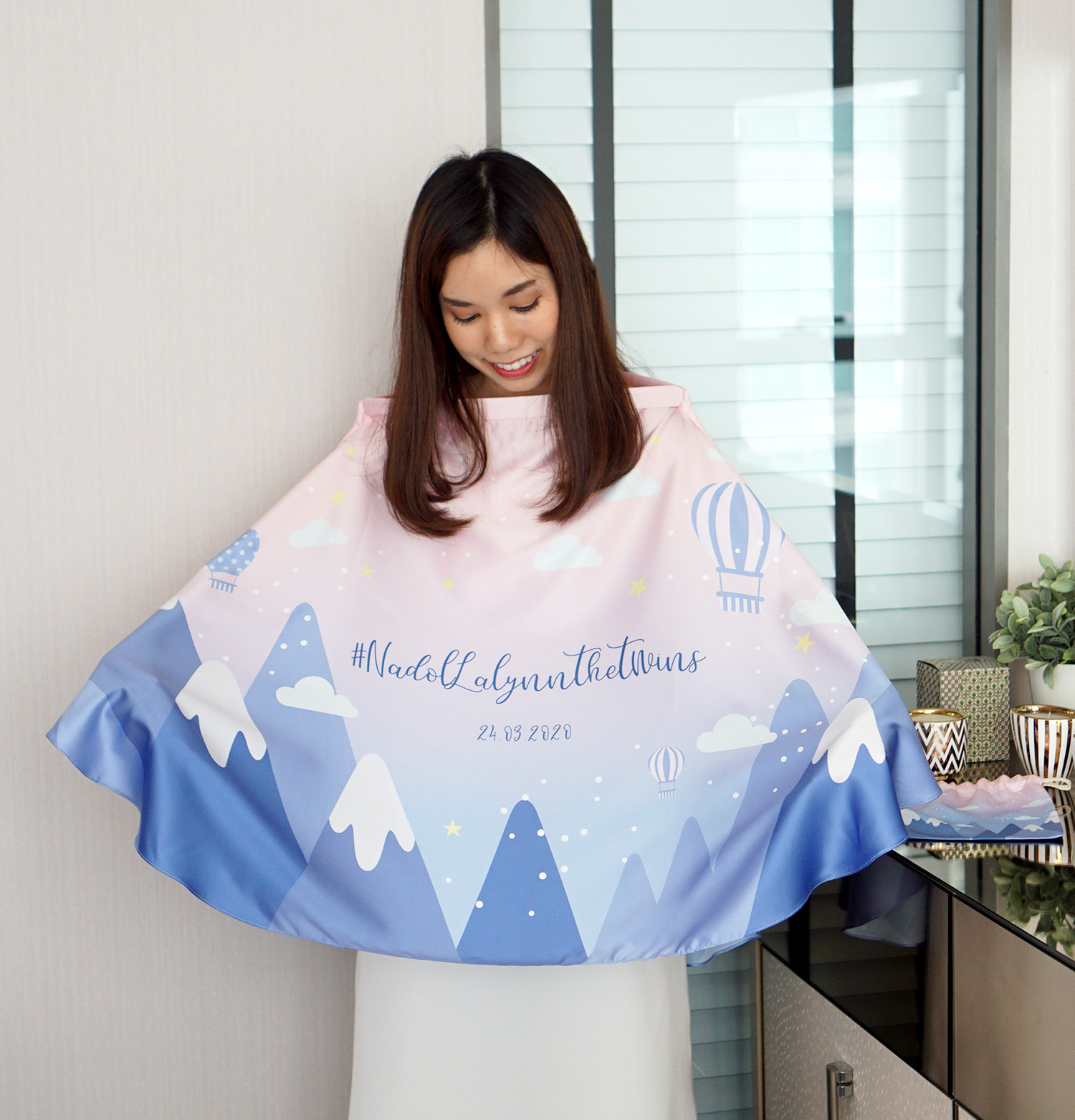 ผ้าคลุมให้นม สั่งทำใส่ชือ ลายภูเขา Mountain - Blue Pink