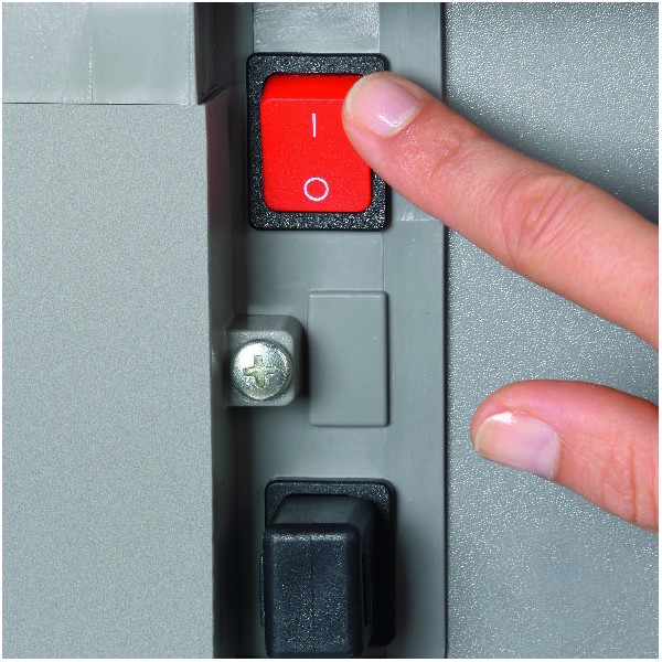 ขายถูก เครื่องทำลายเอกสารพร้อมเครื่องฟอกอากาศ DAHLE รุ่น 41204 ตัดครั้งละ 17 แผ่น/ครั้ง ( A4/70) ตัดตรง DAHLE CleanTEC® Paper Shredders