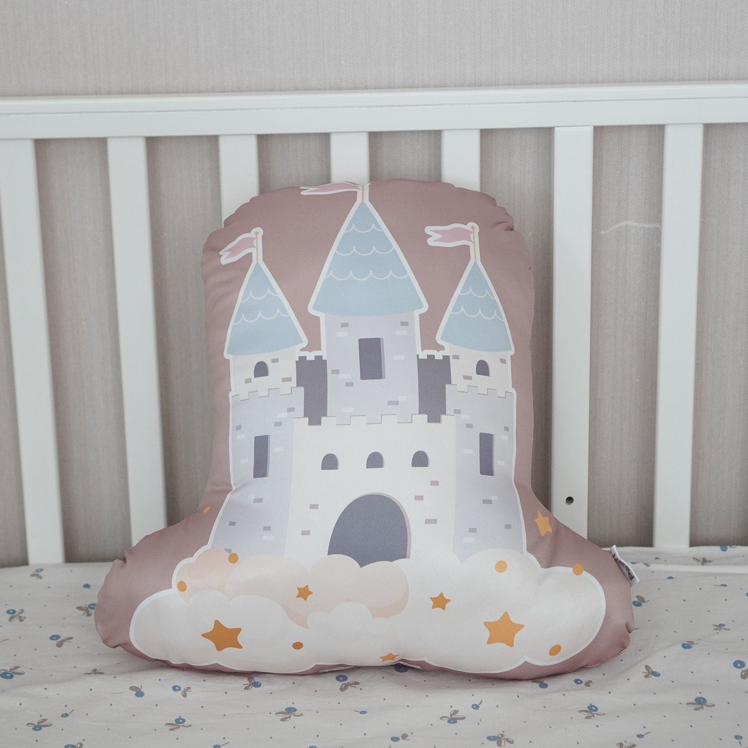 หมอนของขวัญ แบบพร้อมส่ง - ลายปราสาท Castle
