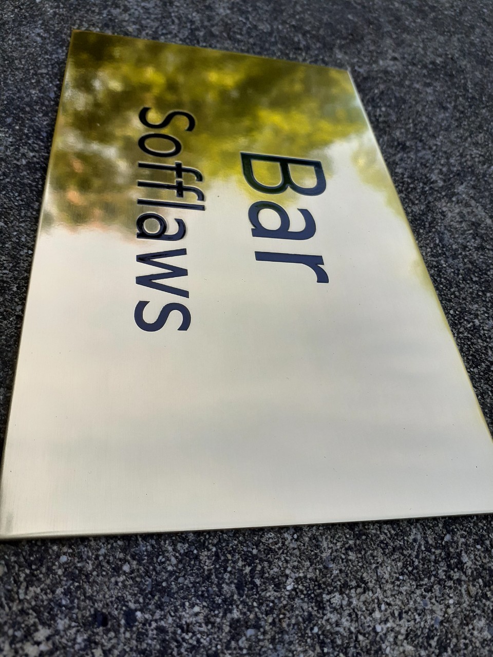 งานกัดกรด