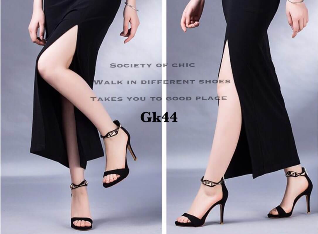 รองเท้าส้นเข็มรัดข้อแต่งอะไหล่ (สีทอง)