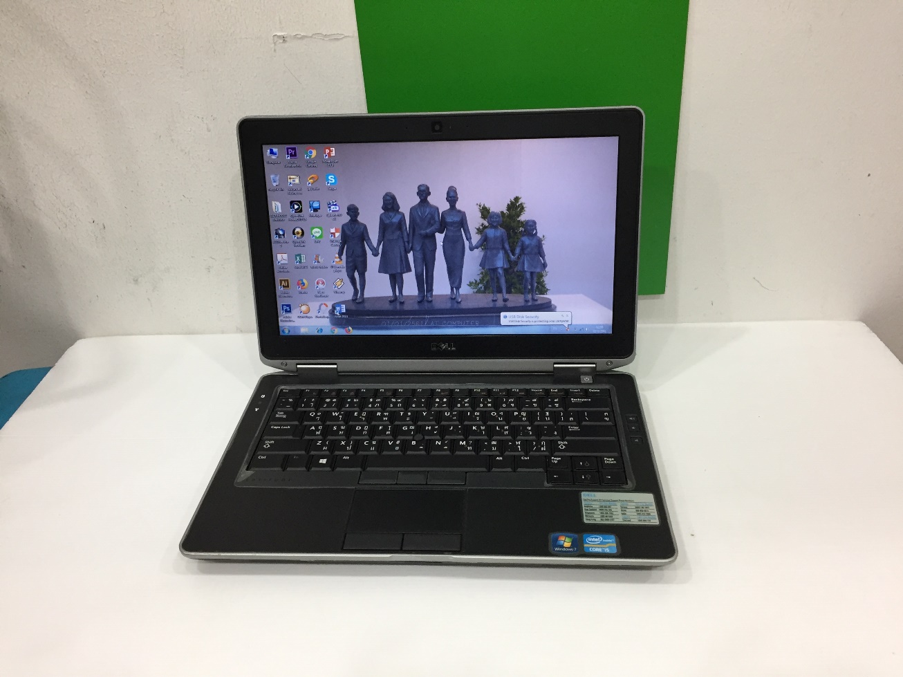 DELL Latitude E6330