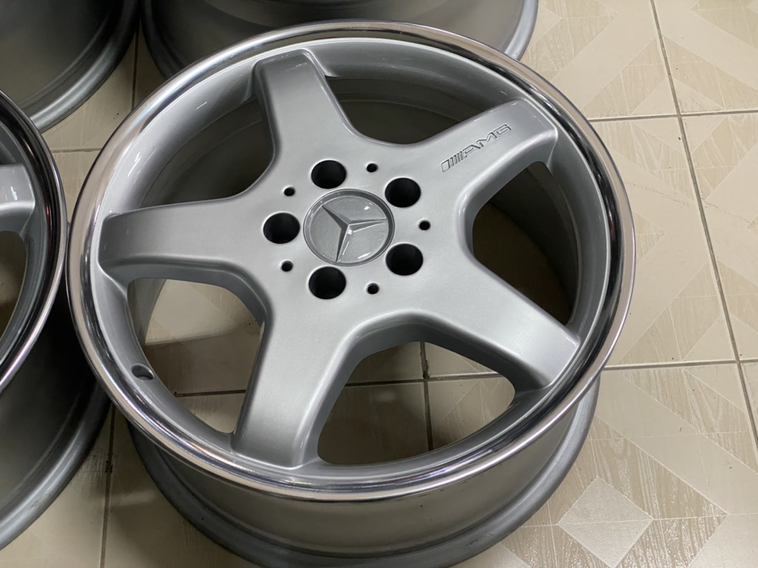 ล้อ AMG ST3 17นิ้ว สภาพสวยๆ