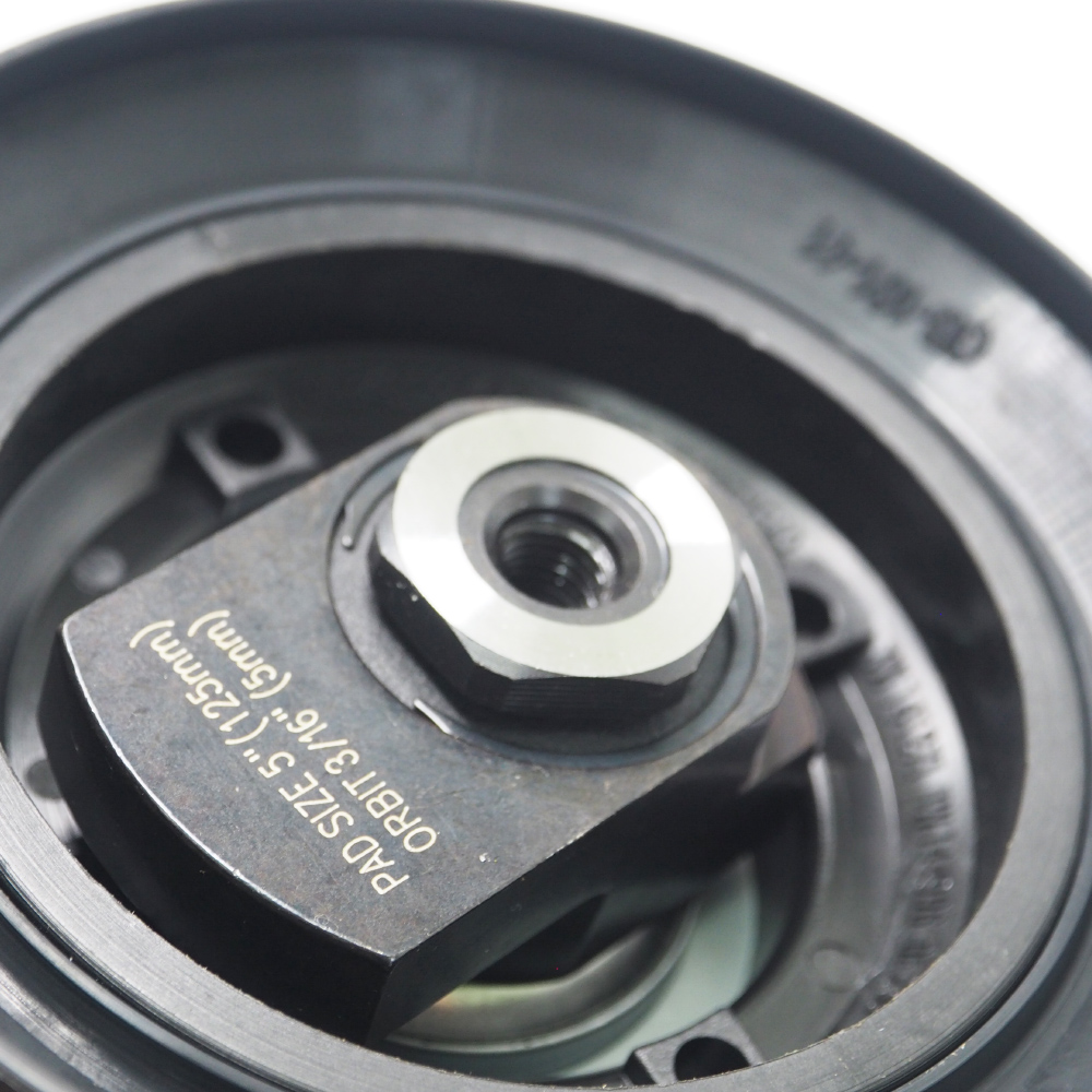 เครื่องขัดกระดาษทรายกลมระบบลมแบบดูดฝุ่น / G7T3-AE600S5