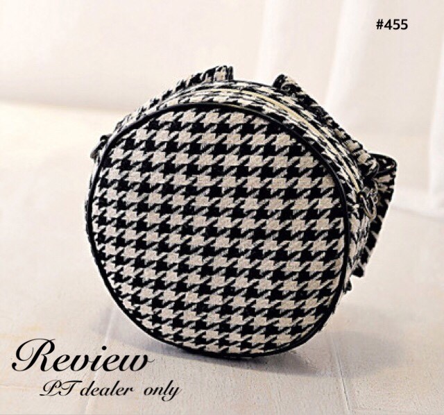 พร้อมส่ง : กระเป๋าลายทรงกลมชิโนริ