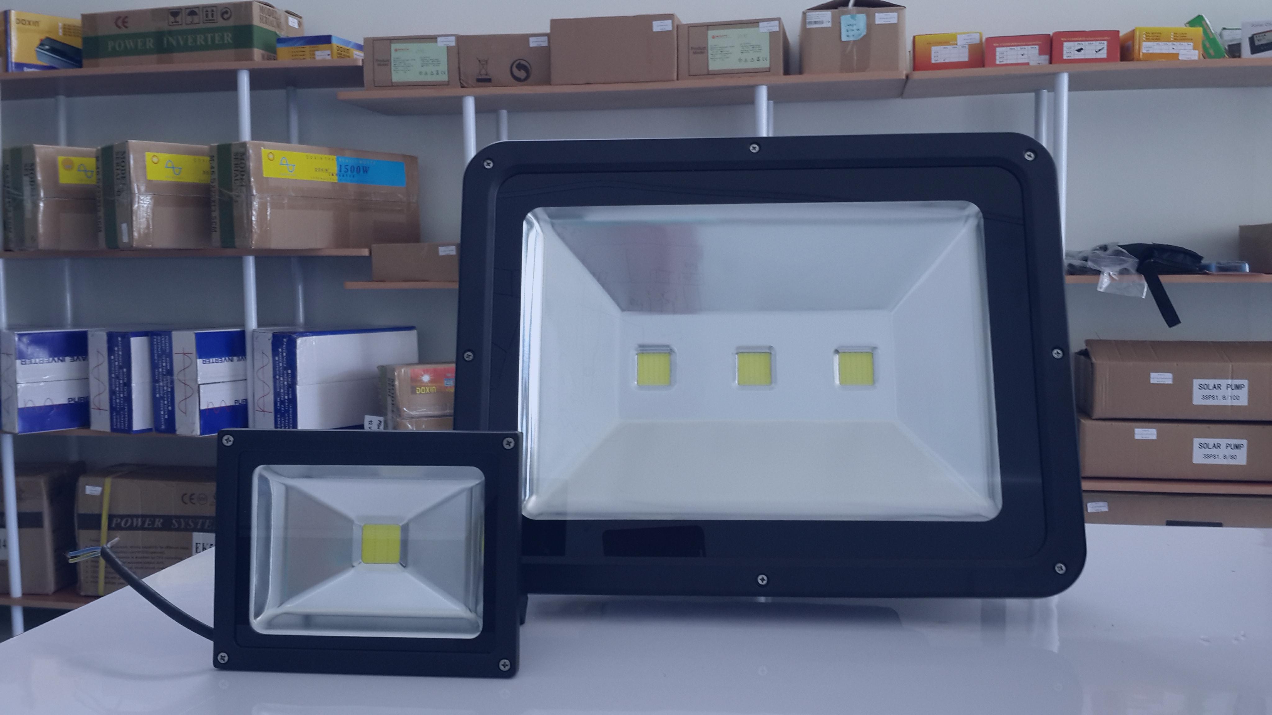 หลอดไฟแอลอีดี_LED Flood light 150W