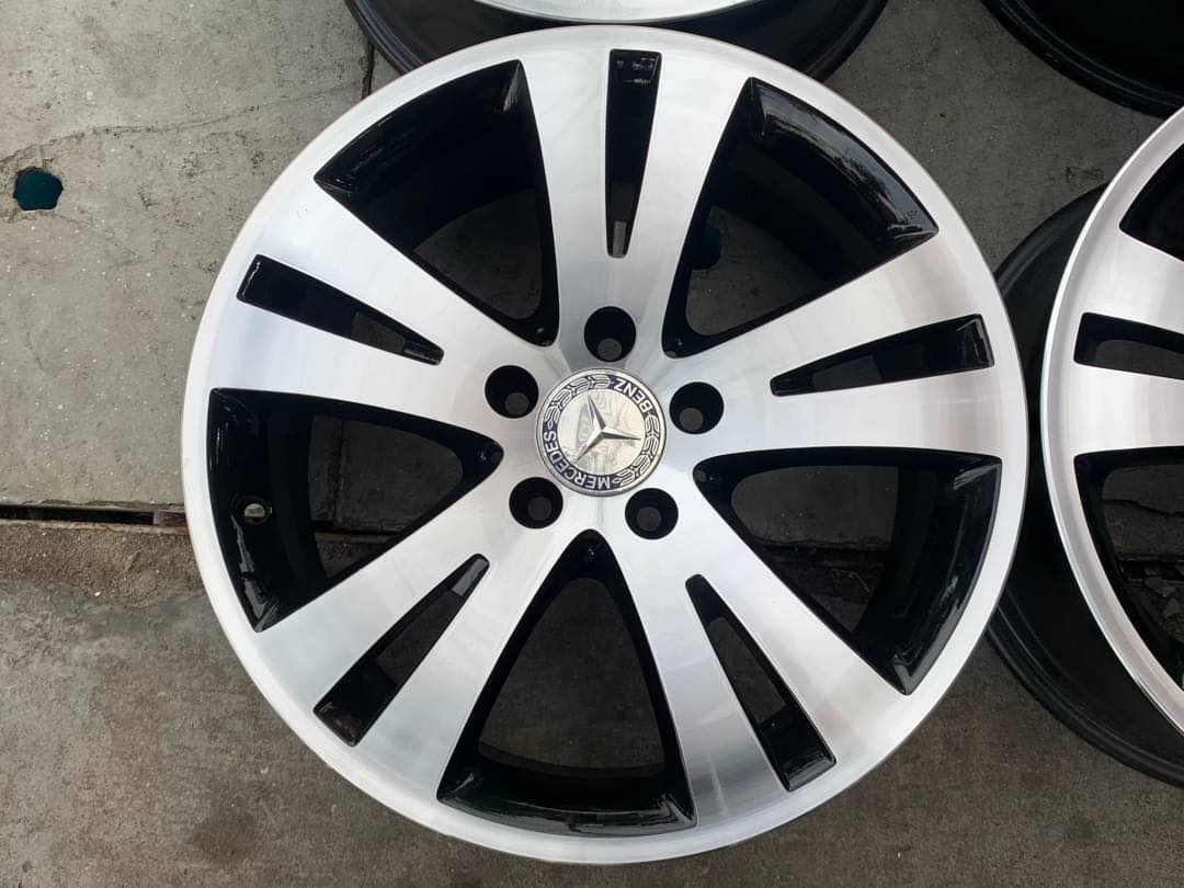 ล้อแท้ติดรถ W204 17x7.5 Et47