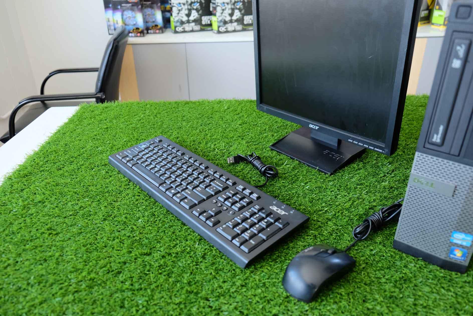 PC Dell optiplex 390 PC Dell optiplex 990 i3-2100 ram 4 GB HDD 320 GB ครบชุด พร้อมจอ 17 นิ้ว เม้าส์ คีร์บอร์ด usb wifi เครื่องเหมาะสำหรับทำงานออฟฟิต บัญชี ดูหนังฟังเพลง