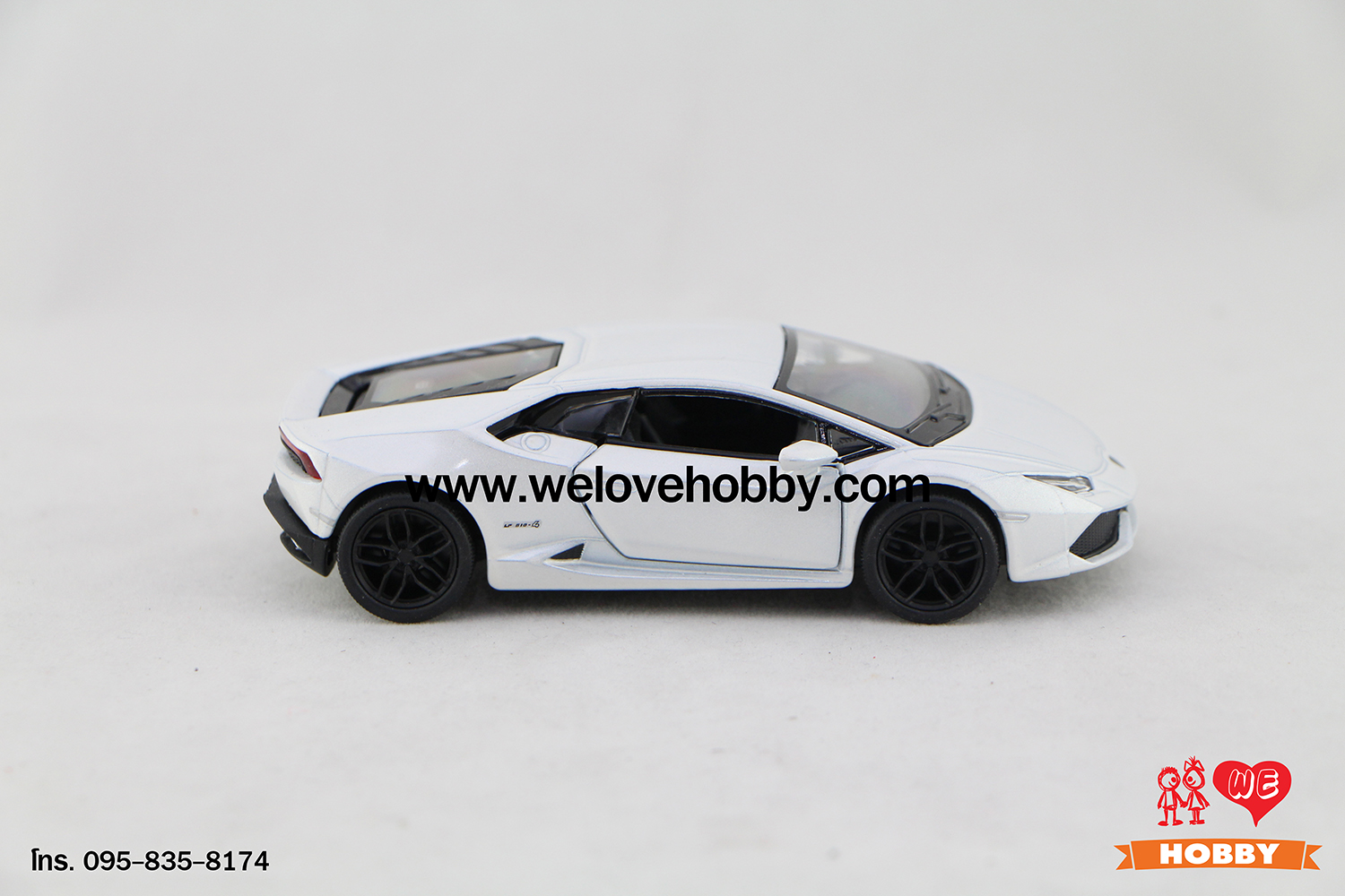 โมเดลรถซุปเปอร์ คาร์ Lamborghini Huracán LP610-4 สีขาว Scale 1:36