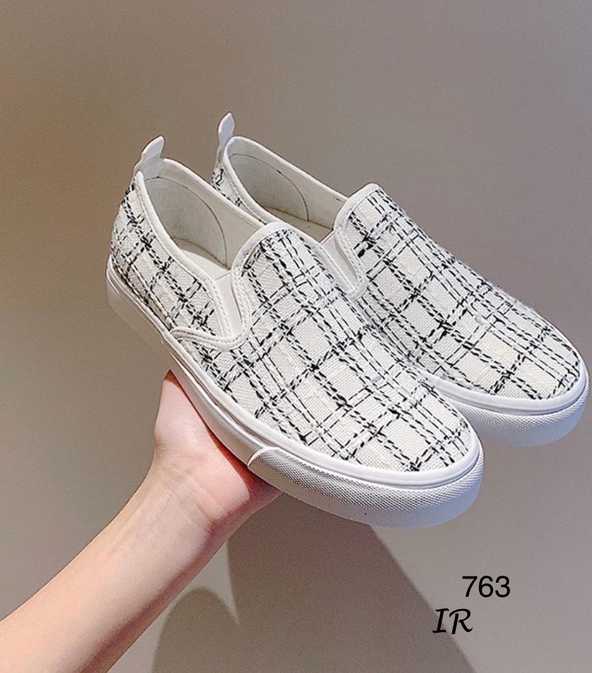 รองเท้าผ้าใบSlip on ผ้าทวิส
