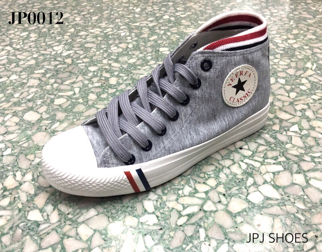 พร้อมส่ง : รองเท้า Converse Style (สีเทา)