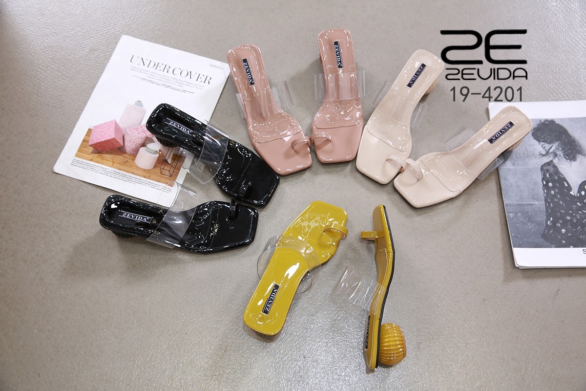 รองเท้าส้นเตี้ยคาดใสนิ่ม (สีชมพู)