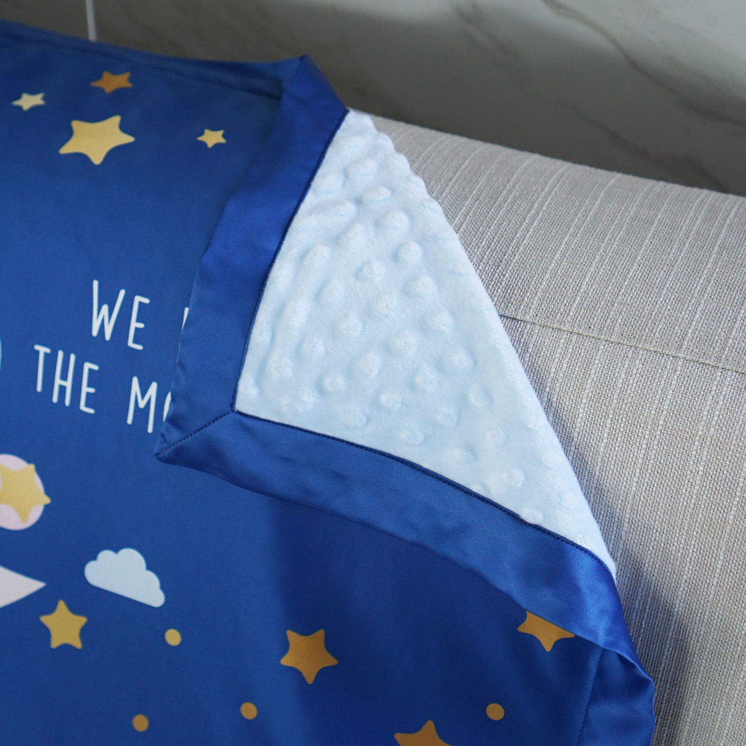 ผ้าห่ม สั่งทำใส่ชื่อ ลาย Moon - Dark Blue