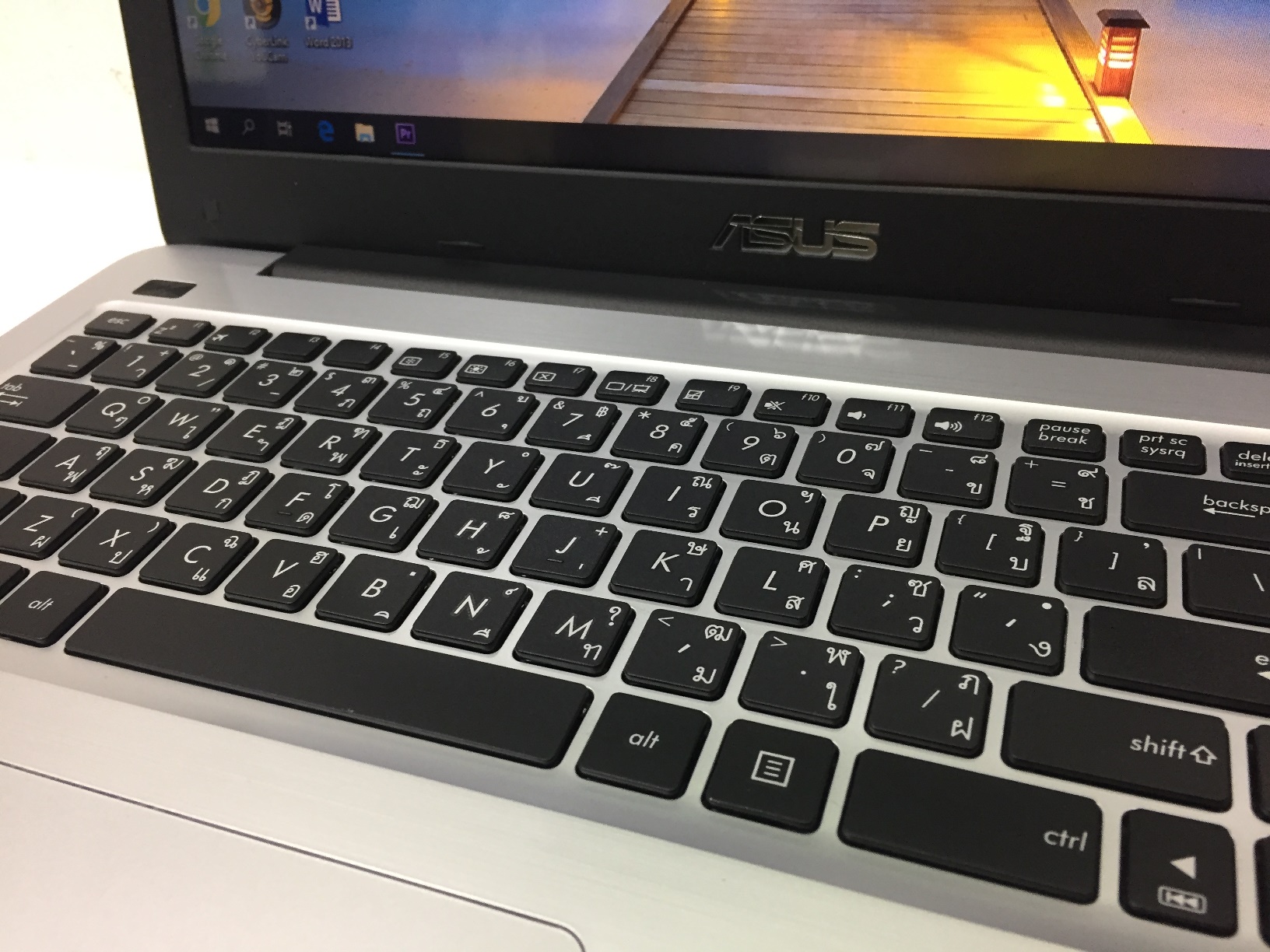 Asus K556UQ i7-6500U