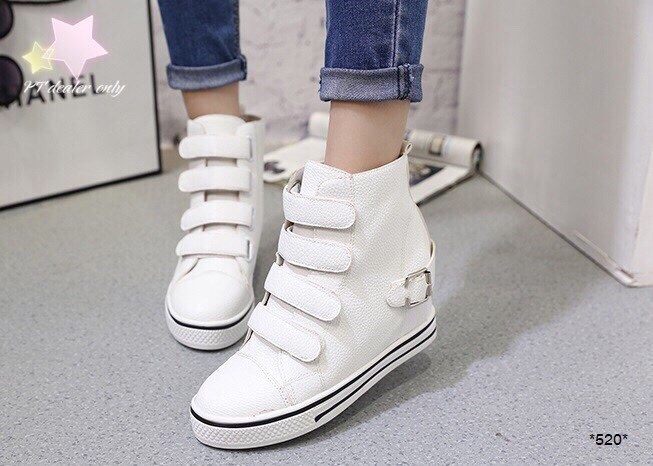 พร้อมส่ง : รองเท้าผ้าใบแฟชั่นหุ้มข้อสไตล์เกาหลี (สีขาว)