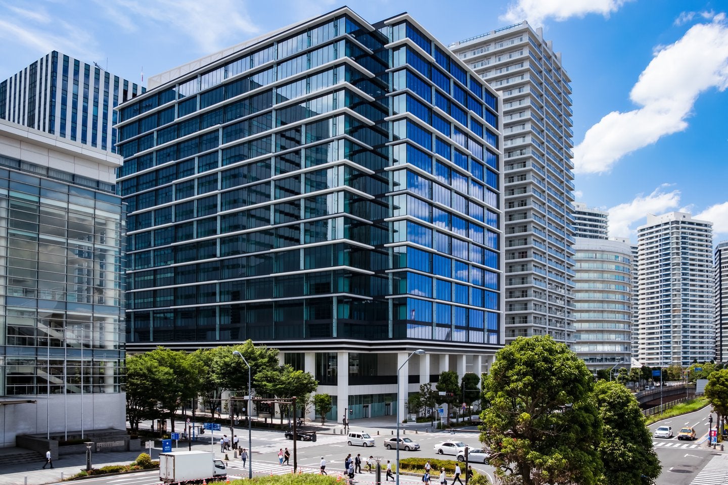 7-storey office building for sale in Pratunam area near Baiyoke Tower, Bangkok, Thailand.
