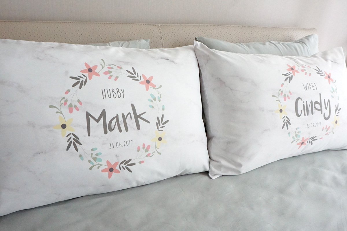 ปลอกหมอนหนุนคู่ลายหินอ่อน Floral Frame - Grey